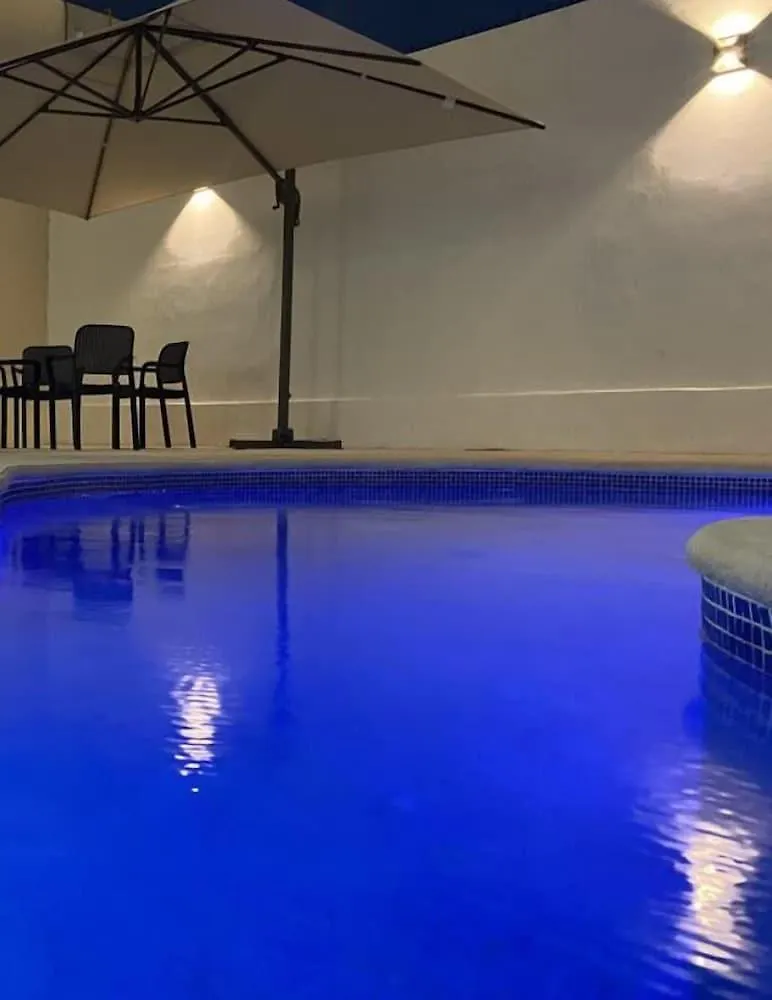 Hotel Ambra Playa del Carmen 3*,