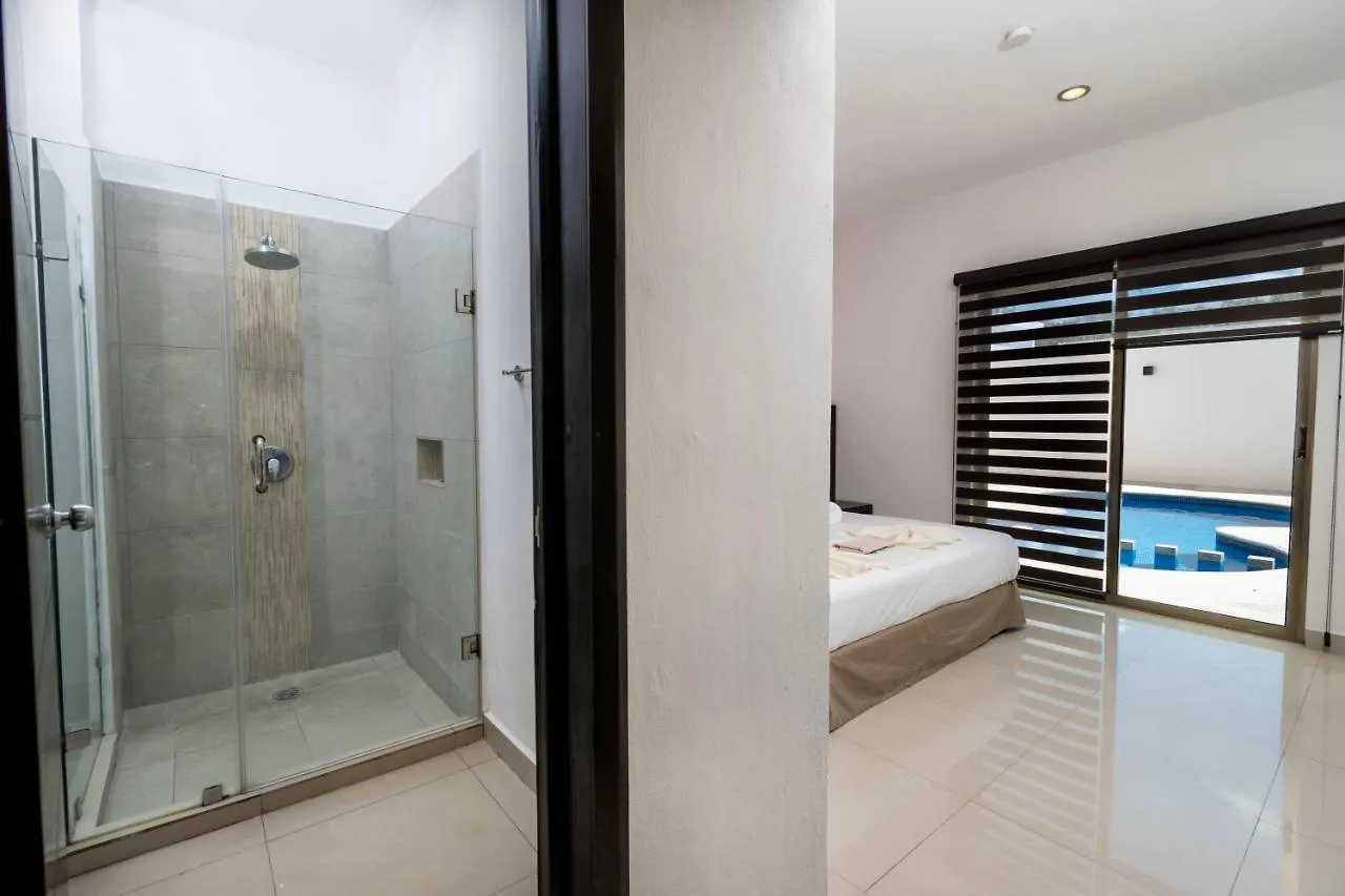Hotel Ambra Playa del Carmen