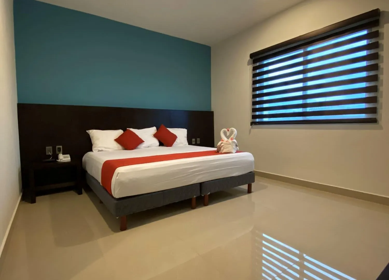 פלאייה דל כרמן Hotel Ambra מקסיקו